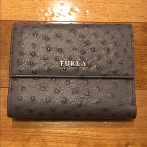 Girls Ostrich Embossed Gray Wallet